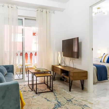 Pink Royal - Winter By The Sea * Torrevieja